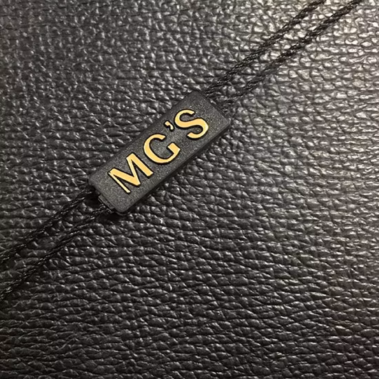 Accesorios de prendas de vestir Etiqueta colgante de sello de plástico de color personalizado (BY80093)